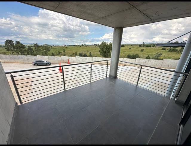 1,231M² WAREHOUSE TO LET IN LANSERIA
